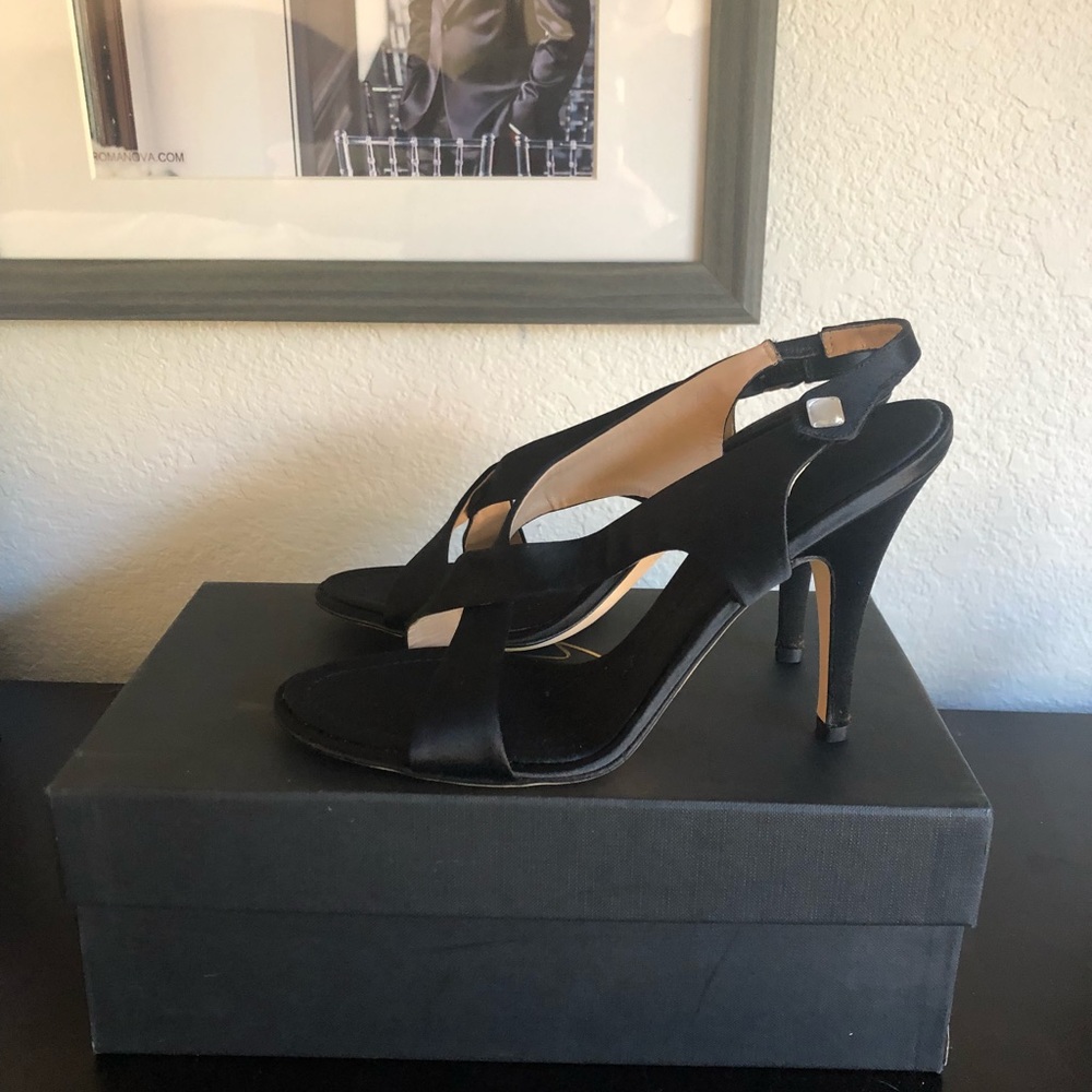 giuseppe zanotti satin cross front sandal/heels